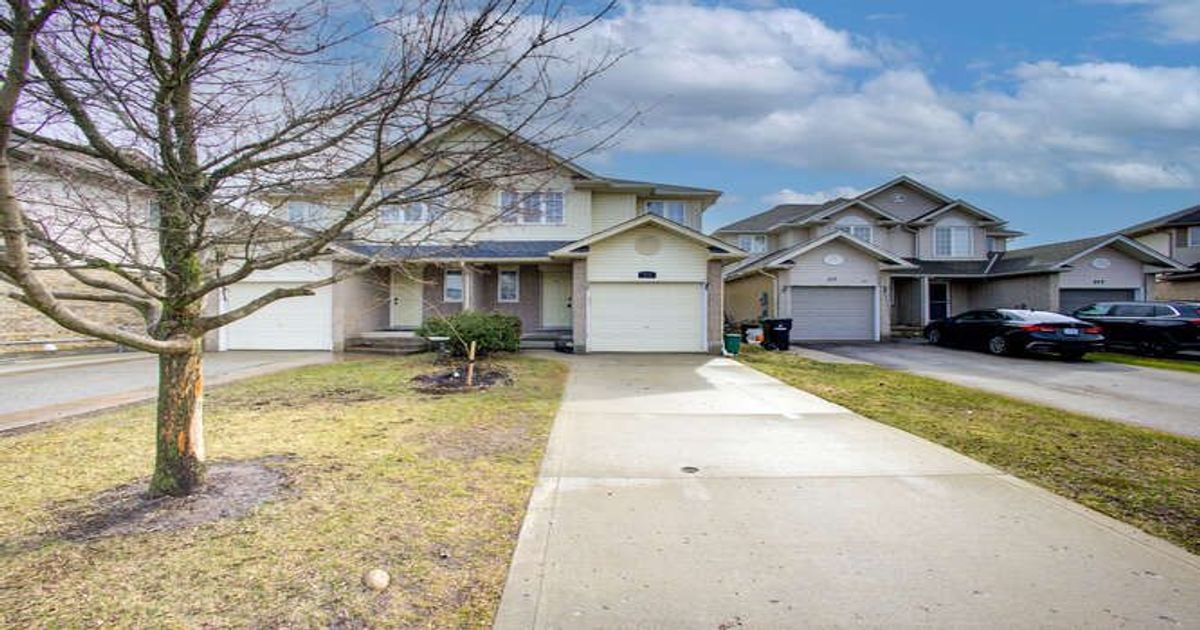 213 Britton Place Kitchener