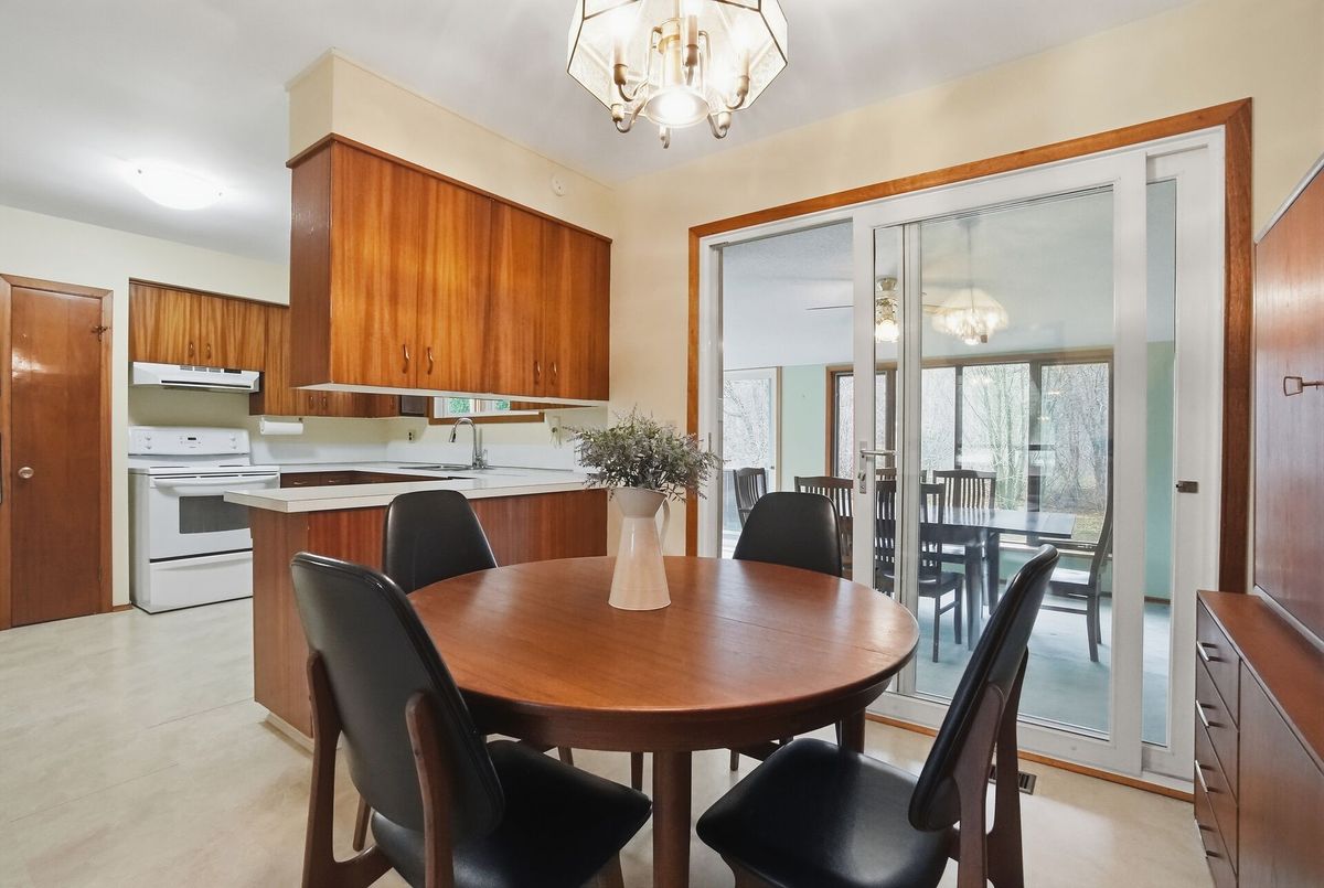 1668 Hamilton Road London East 1668 Hamilton Road London East