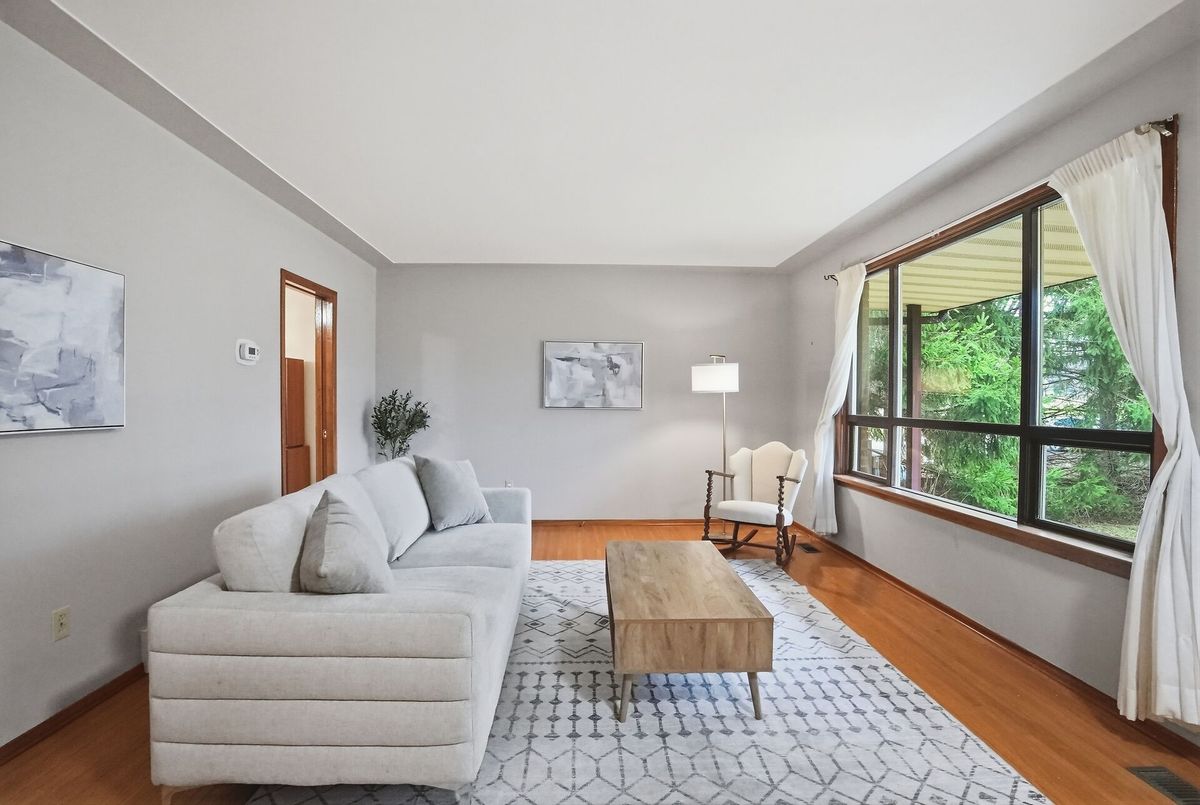 1668 Hamilton Road London East 1668 Hamilton Road London East