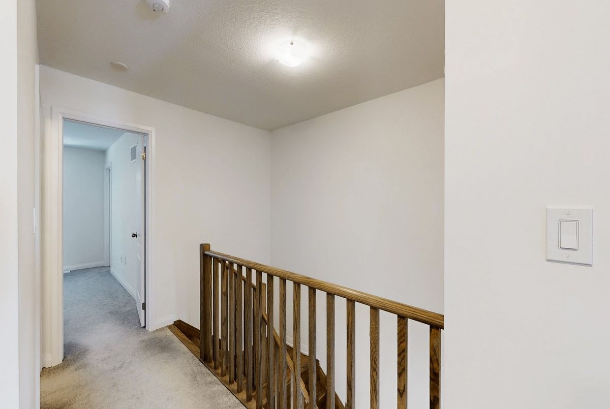 38 Lonsdale Road Haldimand 38 Lonsdale Road Haldimand