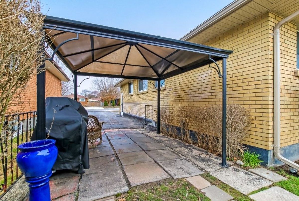 34 Wexford Avenue London East 34 Wexford Avenue London East