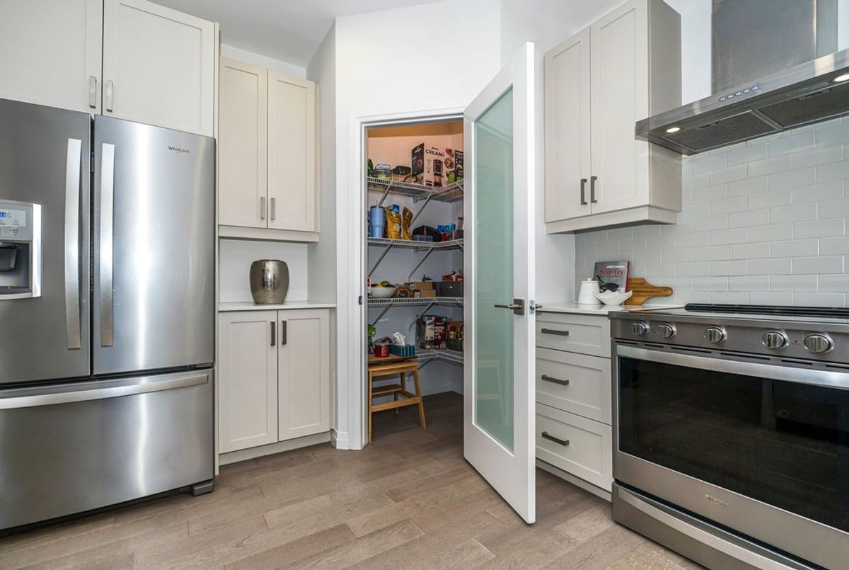 30 Times Square Boulevard Hamilton 30 Times Square Boulevard Hamilton