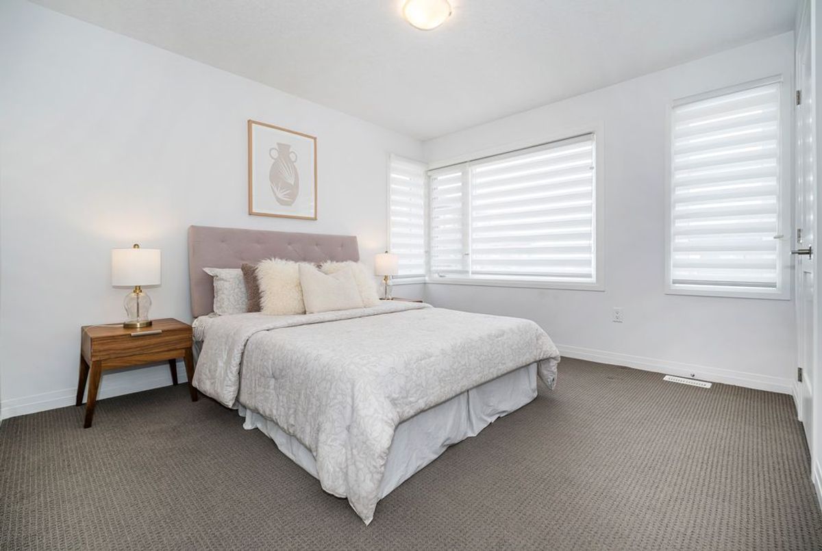 30 Times Square Boulevard Hamilton 30 Times Square Boulevard Hamilton