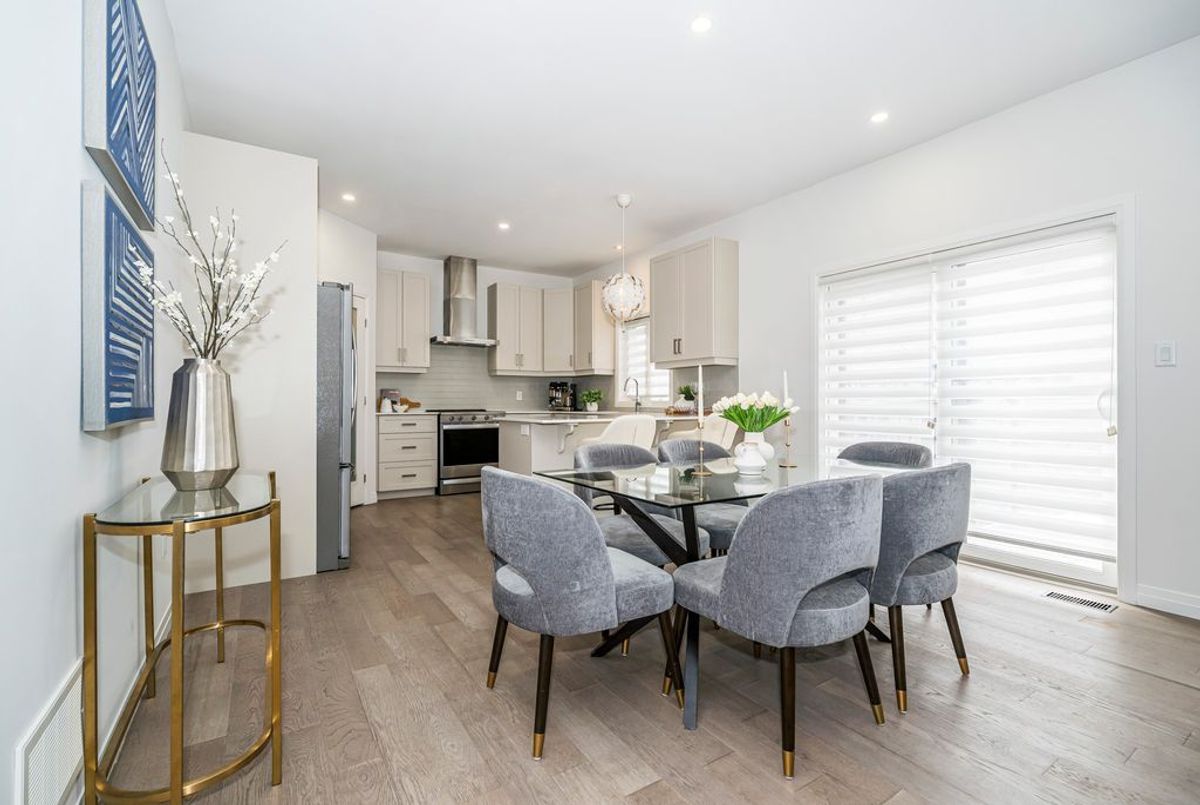 30 Times Square Boulevard Hamilton 30 Times Square Boulevard Hamilton