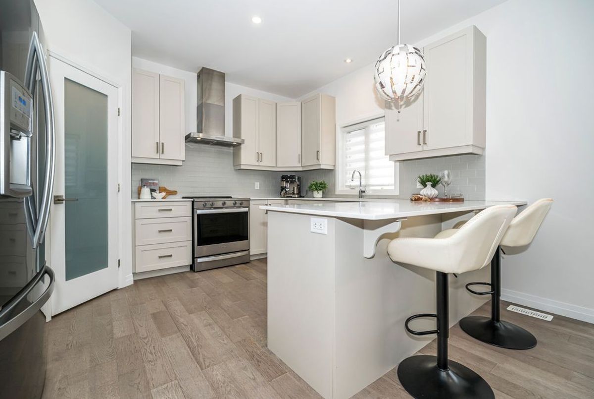 30 Times Square Boulevard Hamilton 30 Times Square Boulevard Hamilton