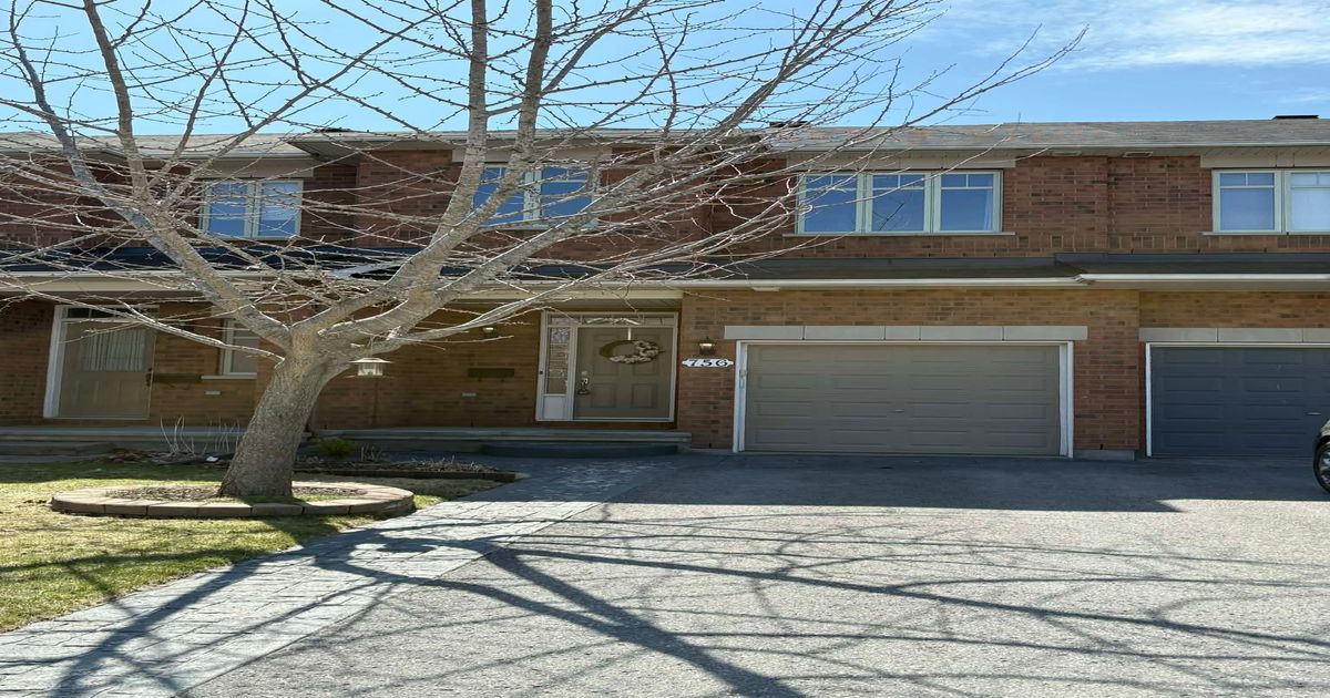 756 Nakina Way Blossom Park - Airport and Area
