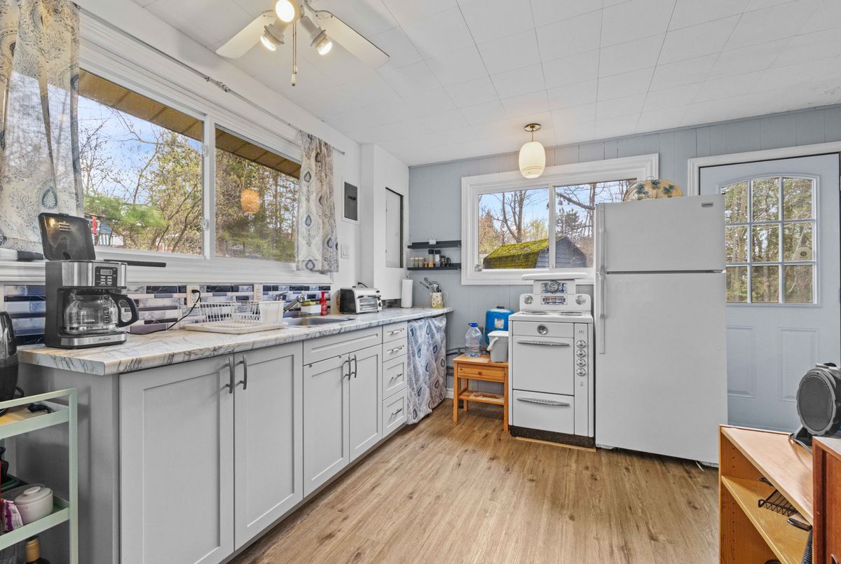 422 Island View Road Alnwick/Haldimand 422 Island View Road Alnwick/Haldimand