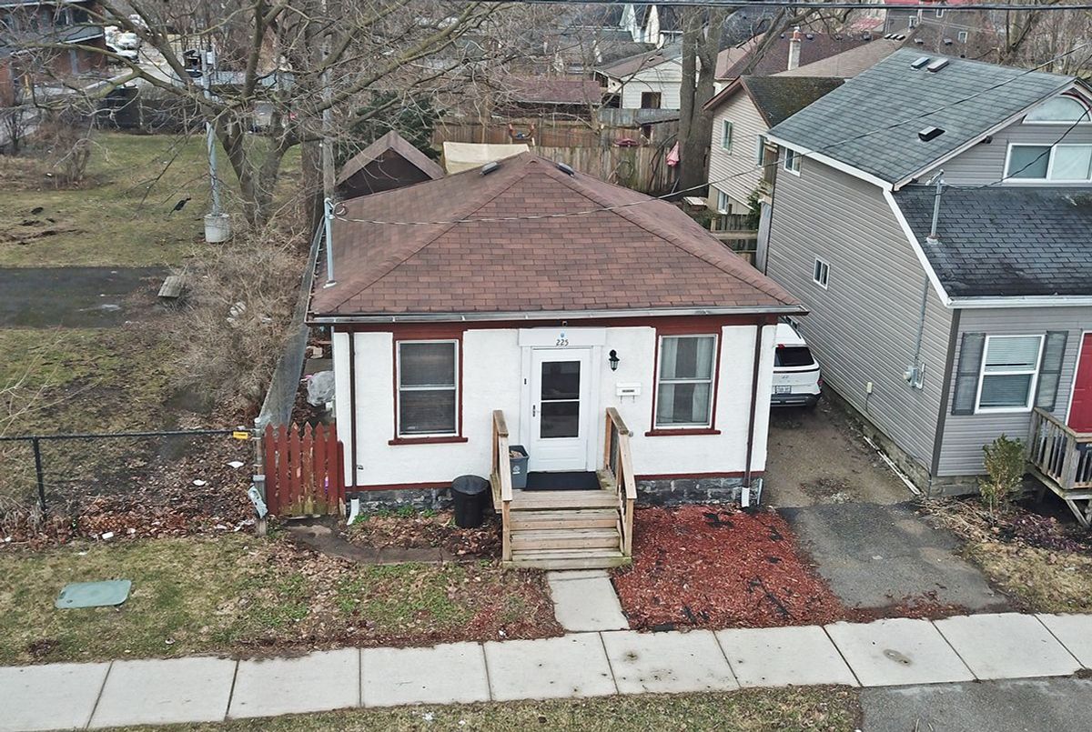 225 Simcoe Street London East 225 Simcoe Street London East