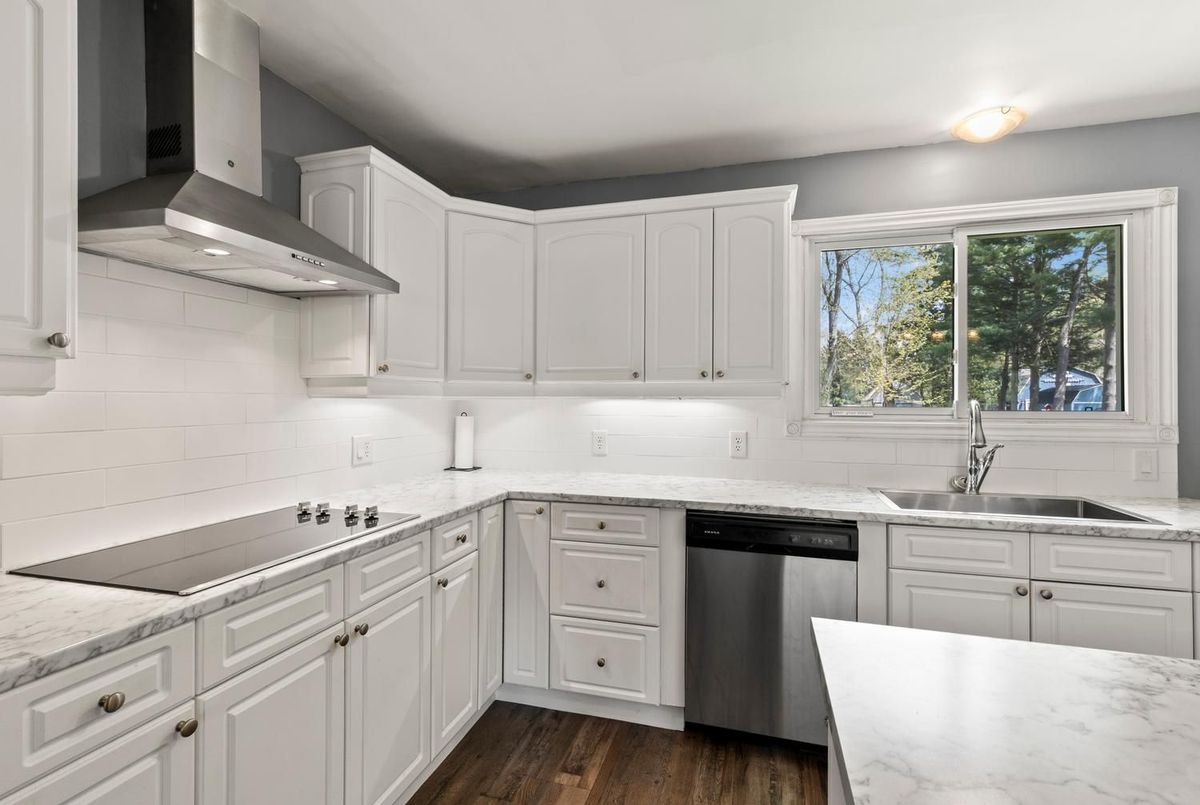 9984 Graham Road West Elgin 9984 Graham Road West Elgin