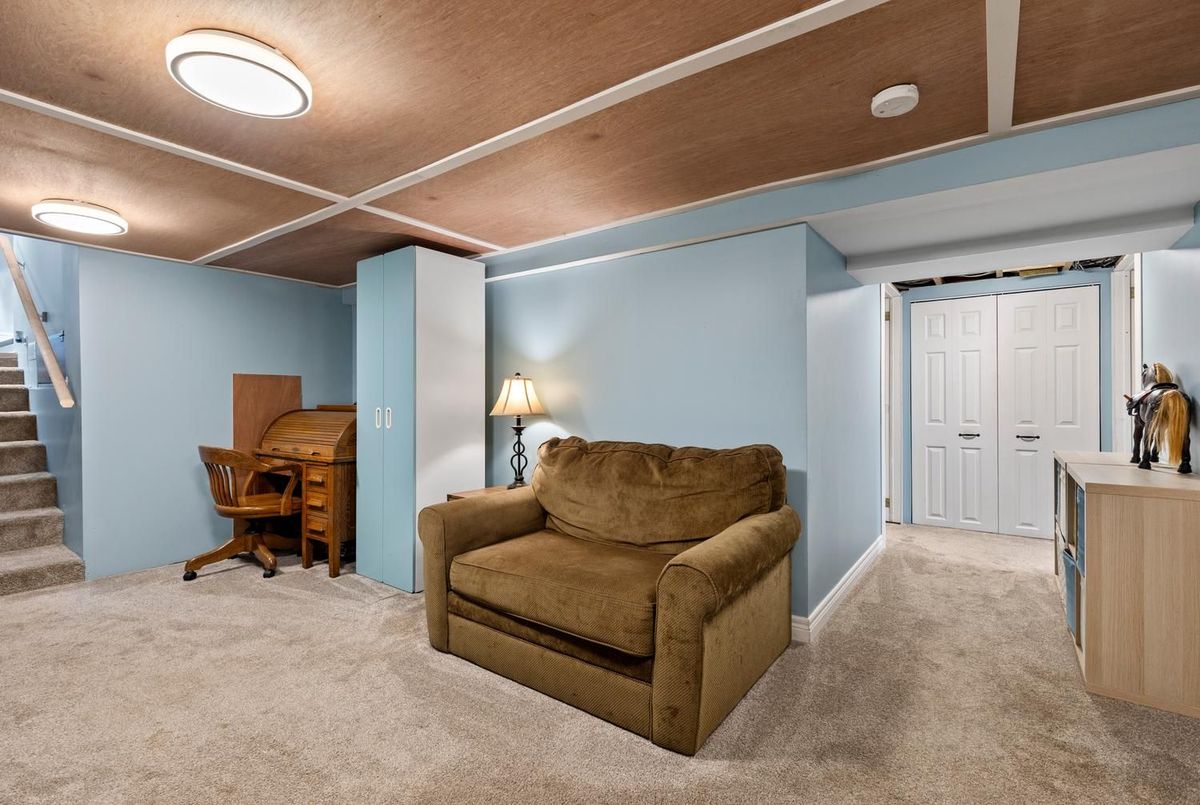9984 Graham Road West Elgin 9984 Graham Road West Elgin
