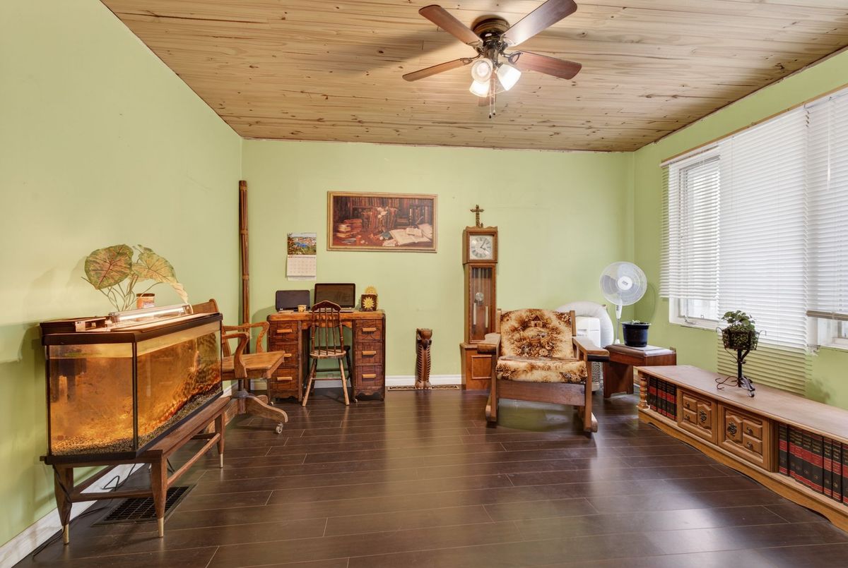 326 DUNDAS Street Deseronto 326 DUNDAS Street Deseronto