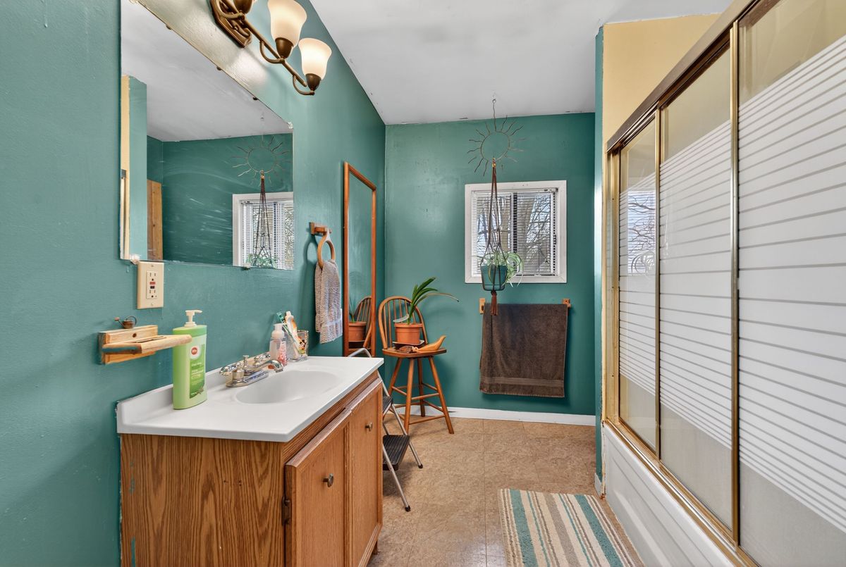 326 DUNDAS Street Deseronto 326 DUNDAS Street Deseronto
