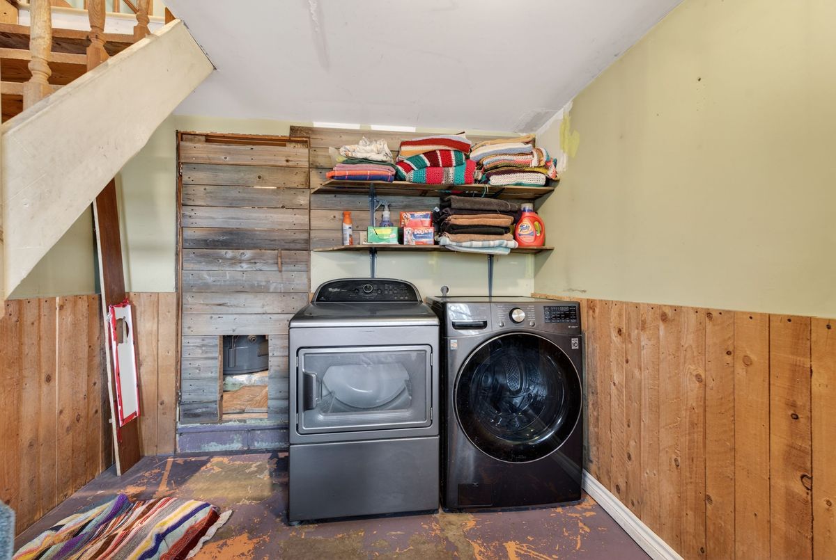 326 DUNDAS Street Deseronto 326 DUNDAS Street Deseronto