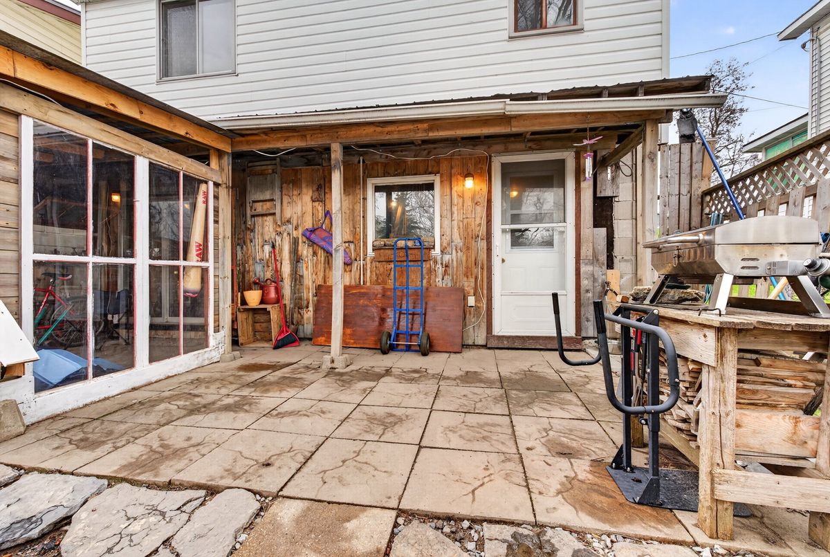 326 DUNDAS Street Deseronto 326 DUNDAS Street Deseronto