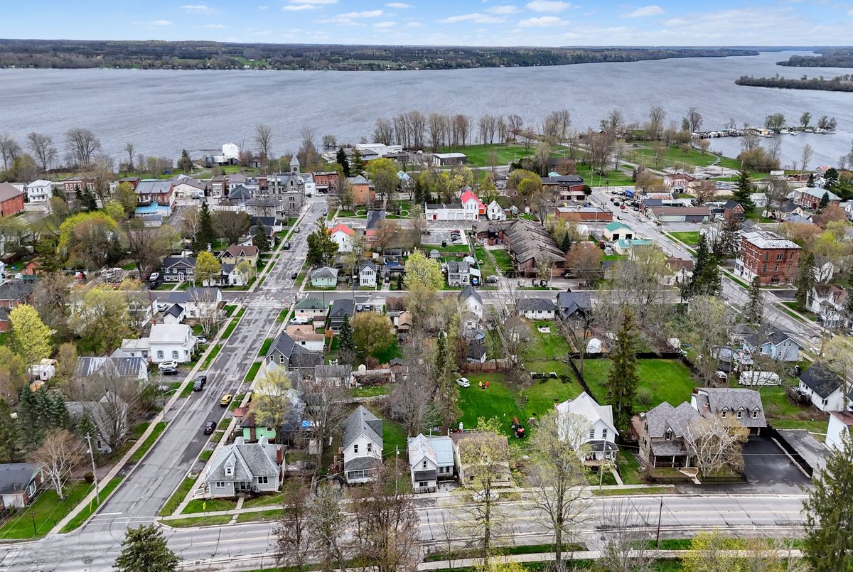 326 DUNDAS Street Deseronto 326 DUNDAS Street Deseronto