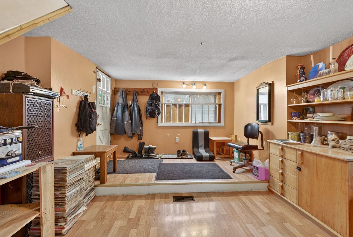 326 DUNDAS Street Deseronto 326 DUNDAS Street Deseronto