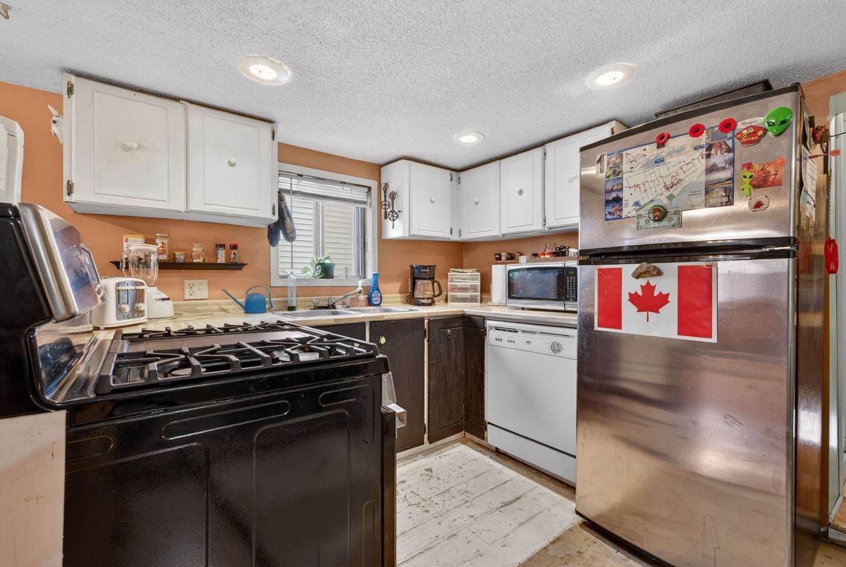 326 DUNDAS Street Deseronto 326 DUNDAS Street Deseronto