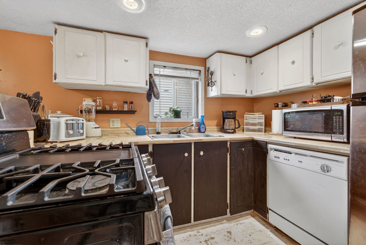 326 DUNDAS Street Deseronto 326 DUNDAS Street Deseronto