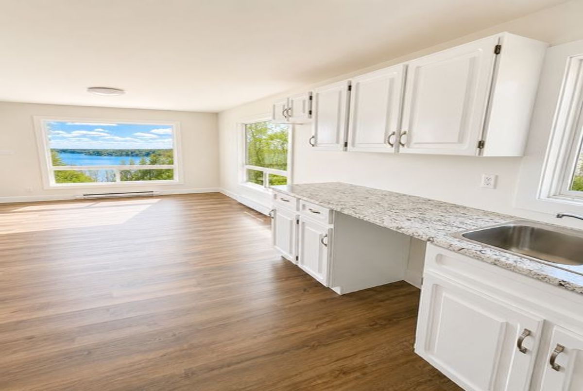 1282 Vansickle Road Havelock-Belmont-Methuen 1282 Vansickle Road Havelock-Belmont-Methuen