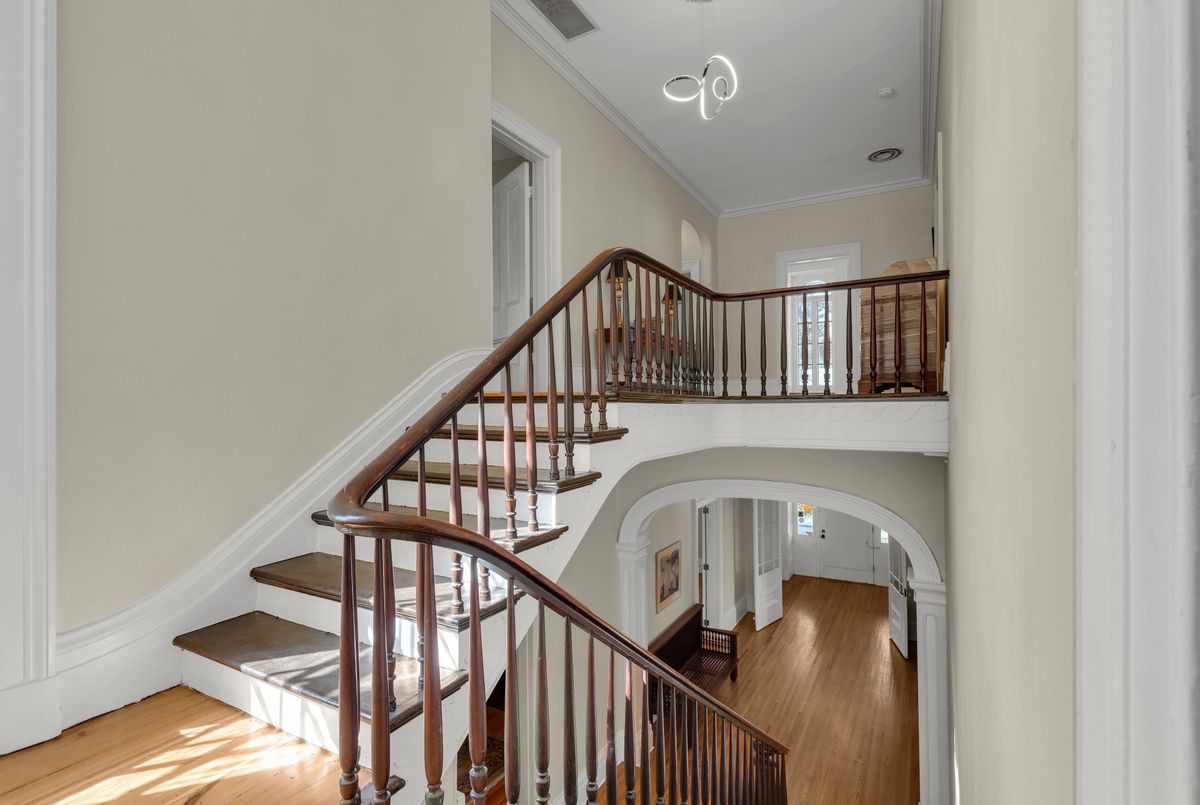 389 King Street Gananoque 389 King Street Gananoque