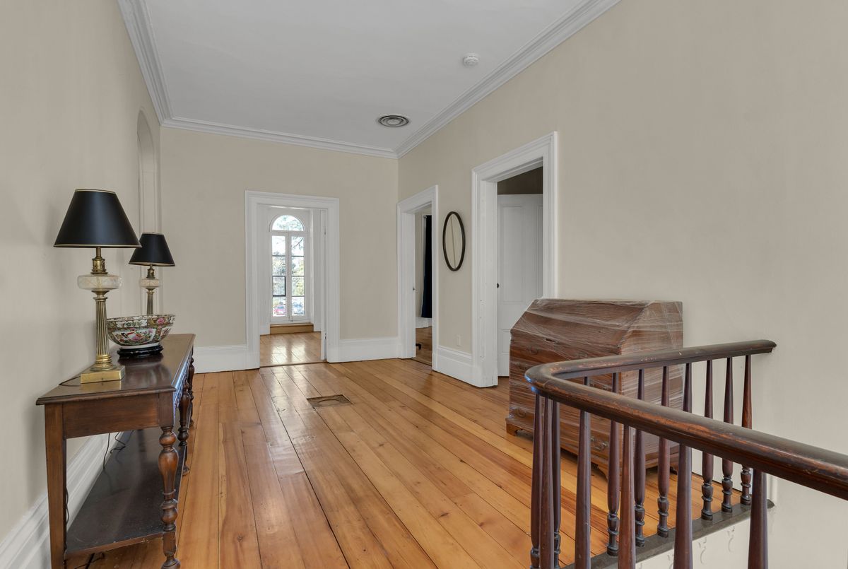 389 King Street Gananoque 389 King Street Gananoque