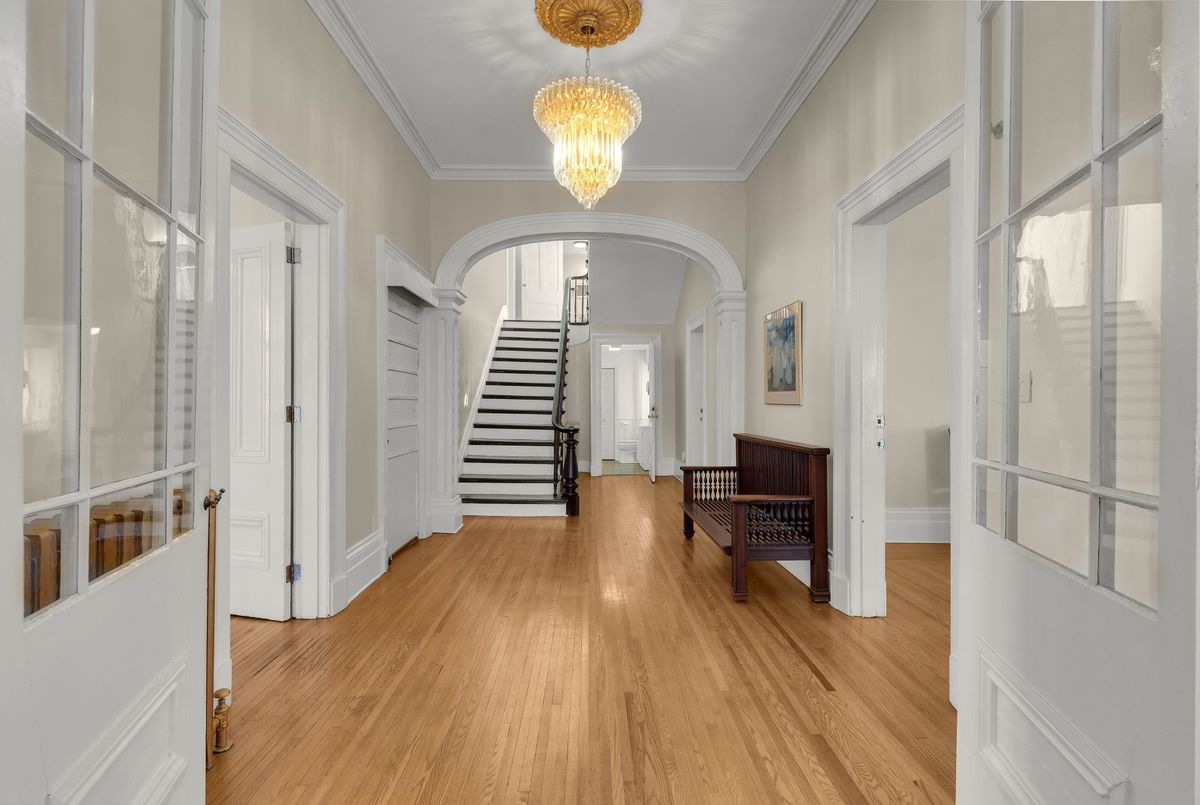 389 King Street Gananoque 389 King Street Gananoque
