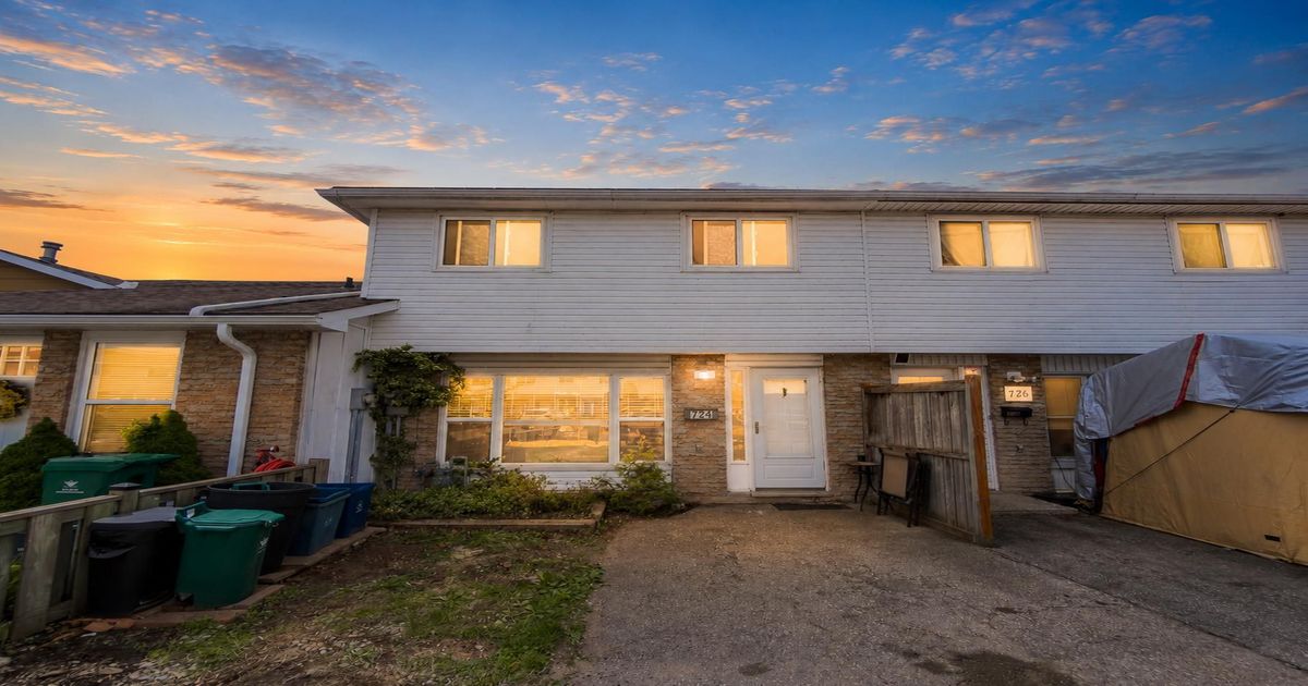 724 Parkview Crescent Cambridge