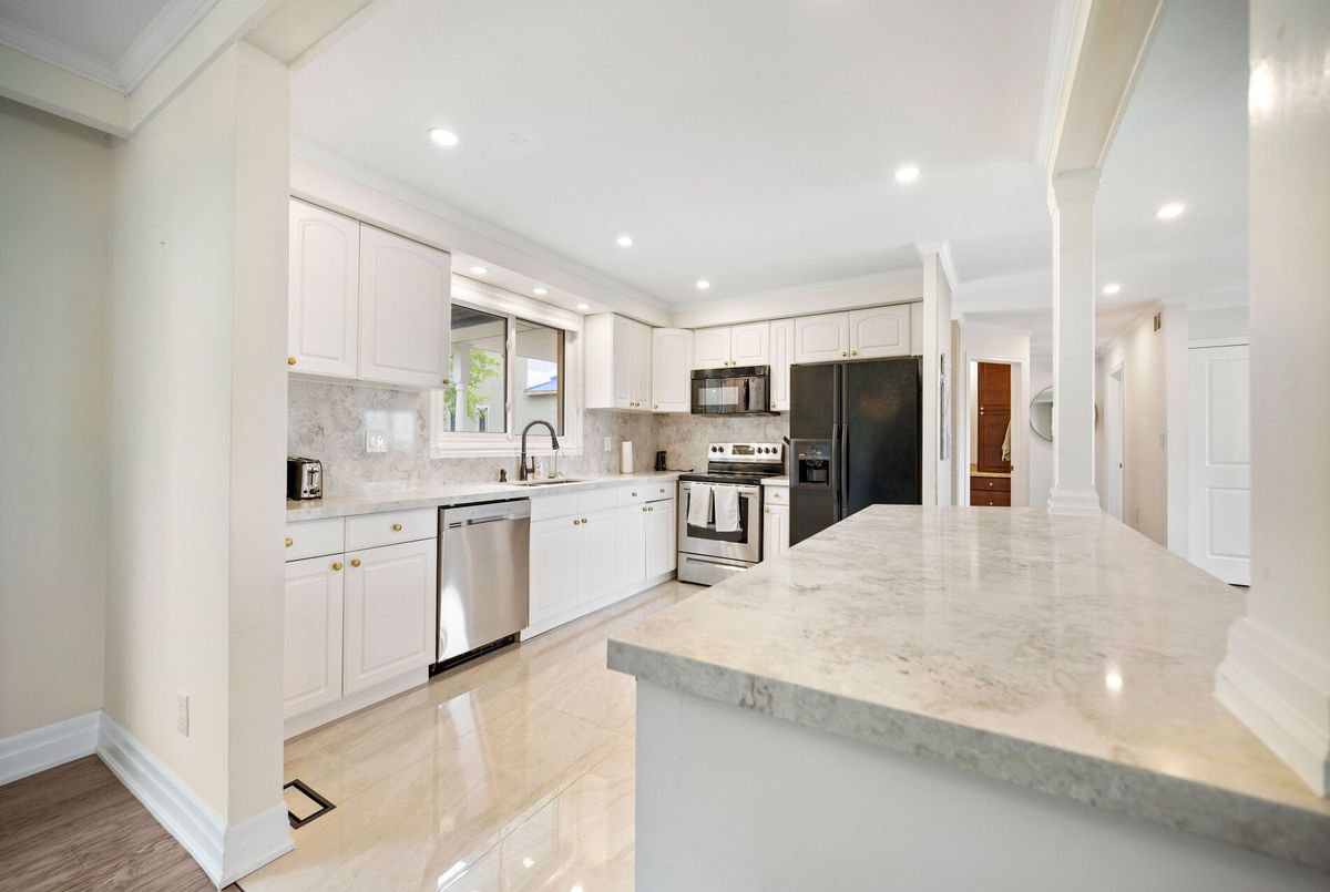 17 Wendakee Drive Hamilton 17 Wendakee Drive Hamilton