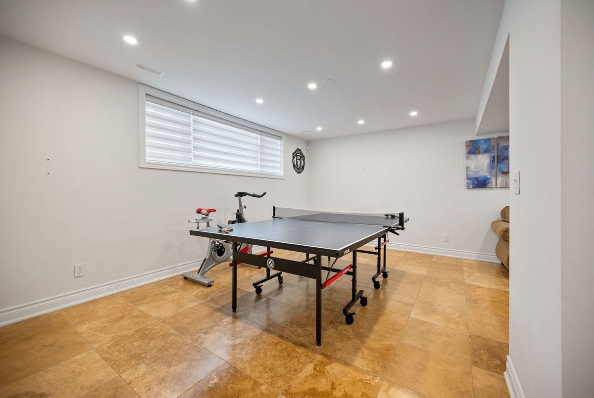 17 Wendakee Drive Hamilton 17 Wendakee Drive Hamilton