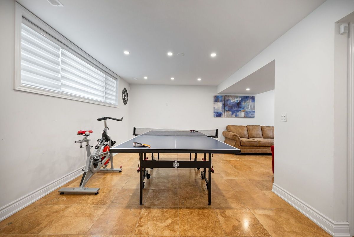 17 Wendakee Drive Hamilton 17 Wendakee Drive Hamilton