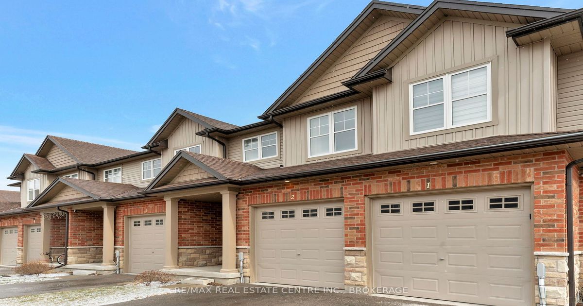22 MARSHALL Dr Guelph