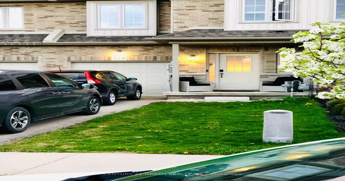 219 Tanglewood Dr Hamilton