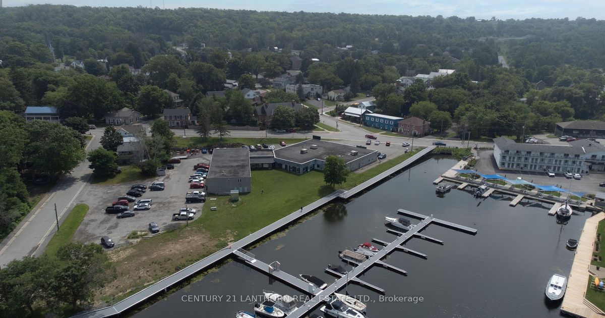 35 Bridge St Prince Edward County