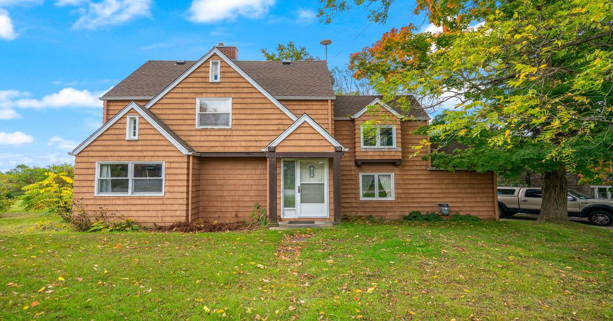 406-410 Canboro Road Pelham