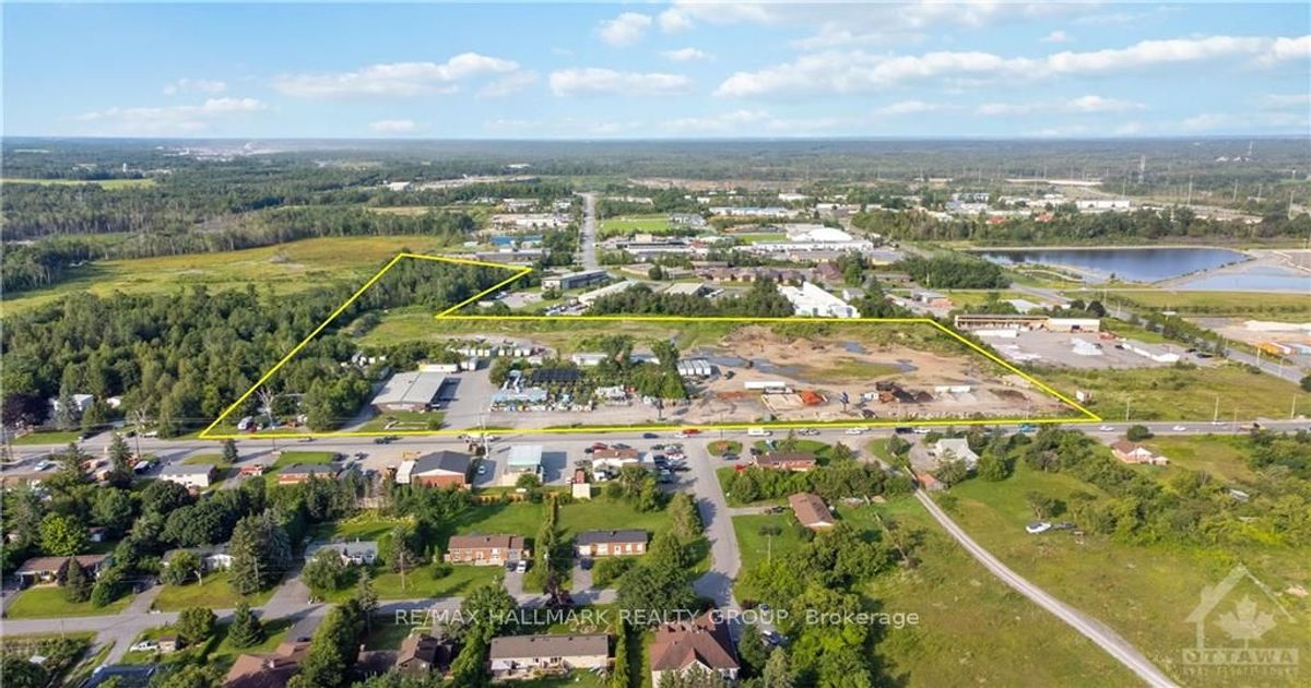 2057-79 Carp Road Carp - Huntley Ward